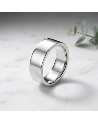 Alliance MATRIX lisse 8 mm homme en or: bague argentée parfaitement polie en acier inox, design simple et élégant.