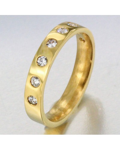 Alliance demi-empierrée 8 diamants femme en or