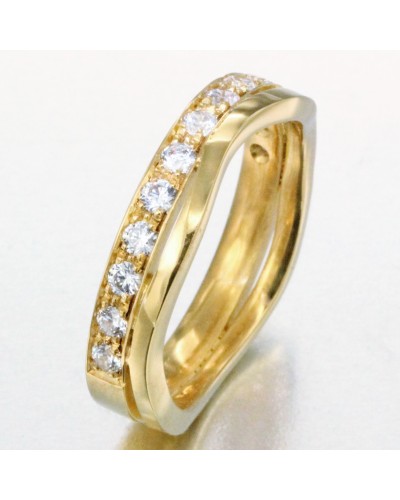 Alliance vague sertie de 13 diamants femme en or